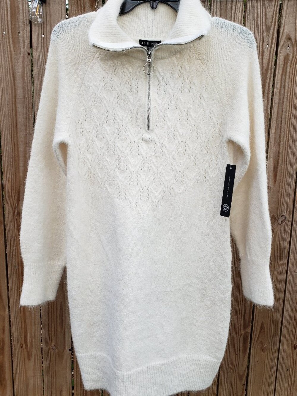 BNWT As U Wish Ivory Cream/White Sweater soft cozy (M) - Picture 2 of 7